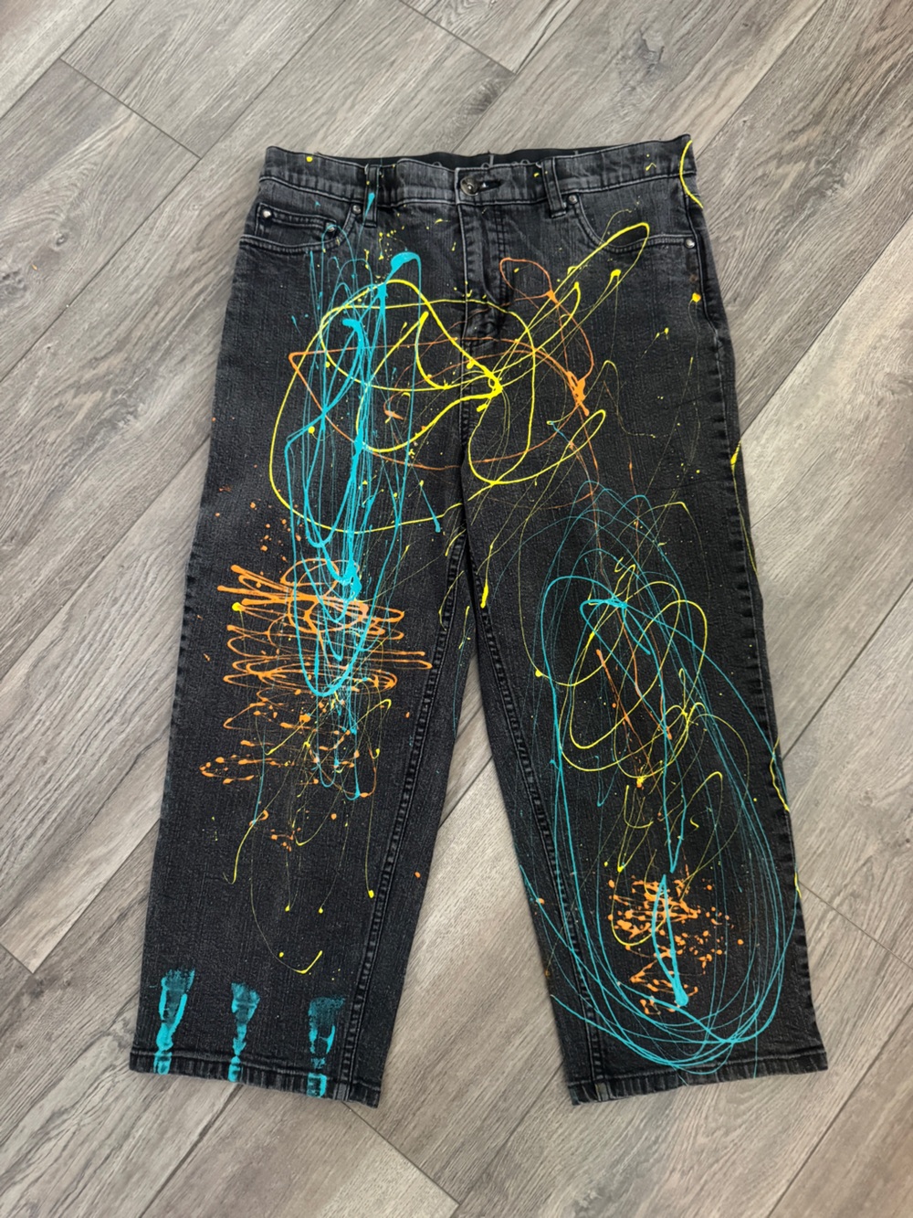 Paint splatter streetwear handmade one of a kind jeans size medium/8